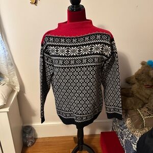 Jones New York Wms Long Sleeve Sweater size Med